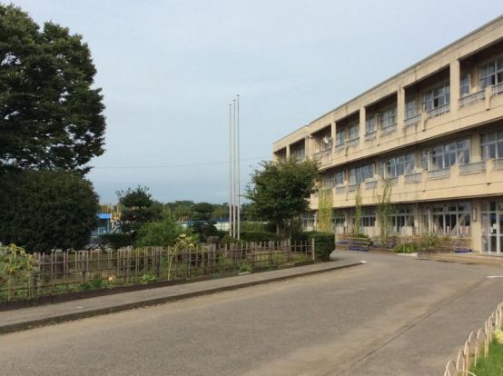 上里東小学校の画像