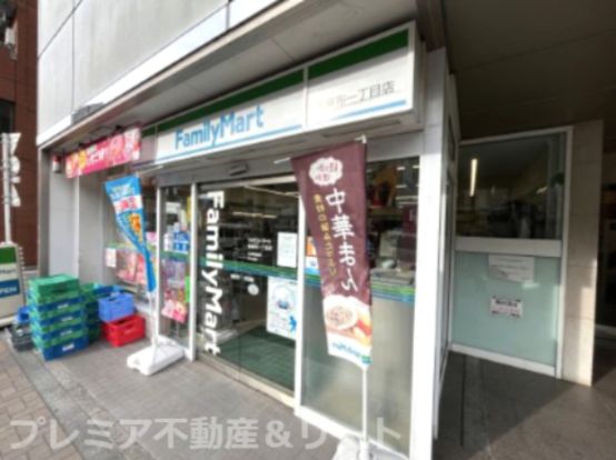 ファミリーマート 東麻布一丁目店の画像