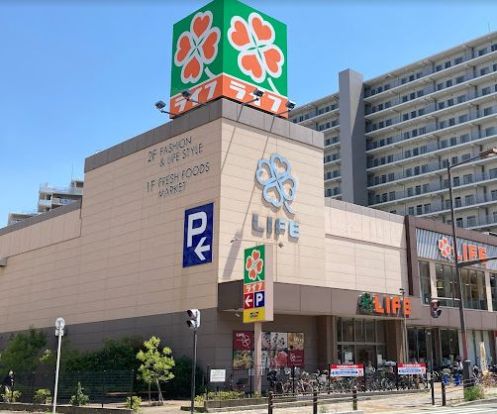 ライフ 堺駅前店の画像