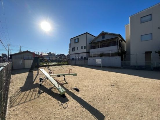 関山児童遊園の画像