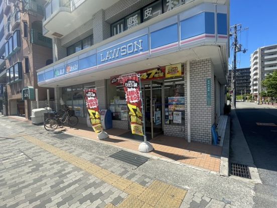 ローソン 津門大塚町店の画像