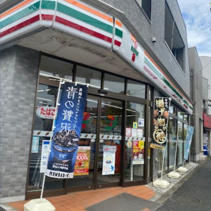 セブンイレブン 新宿西落合1の東店の画像