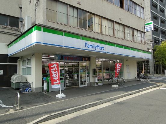 ファミリーマート 新町高辻店の画像