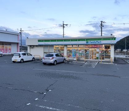 ファミリーマート 橋本インター店の画像