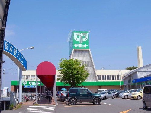 サミットストア 太田窪店の画像