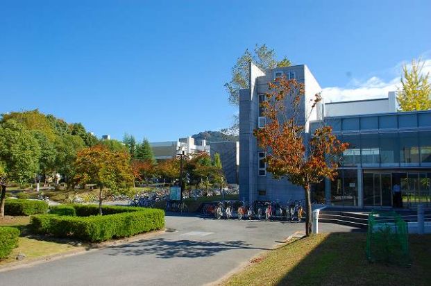 奈良教育大学キャンパスの画像