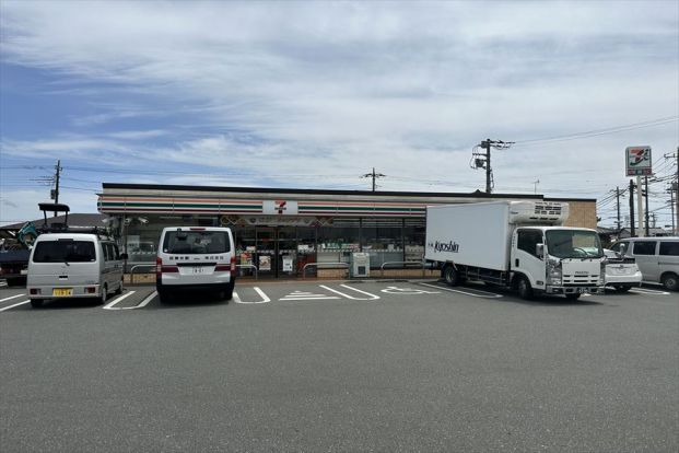 セブンイレブン 川越石田店の画像