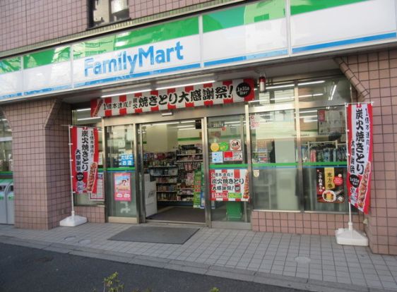 ファミリーマート 神田佐久間町店の画像