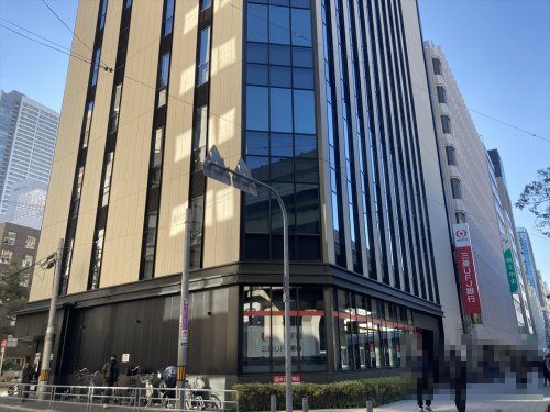 三菱UFJ銀行信濃橋支店の画像