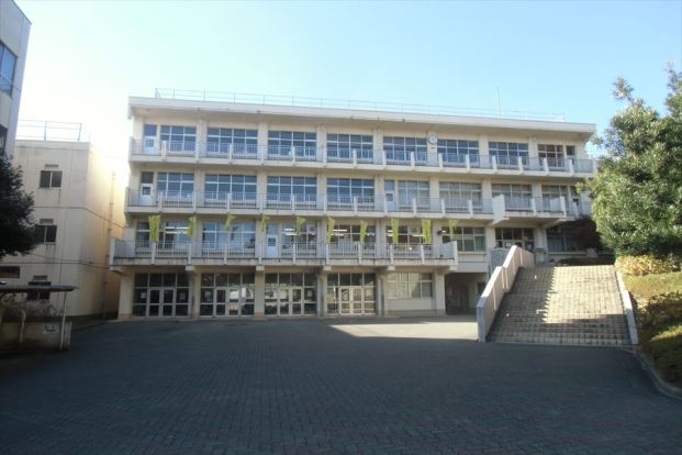 所沢市立上山口中学校の画像