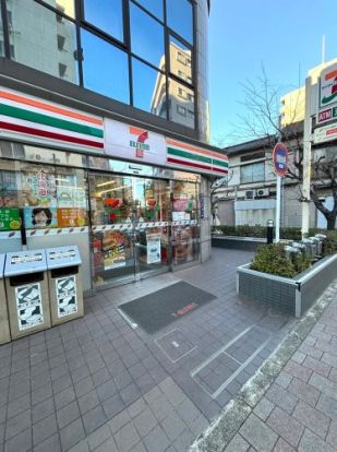 セブンイレブン 荒川5丁目店の画像