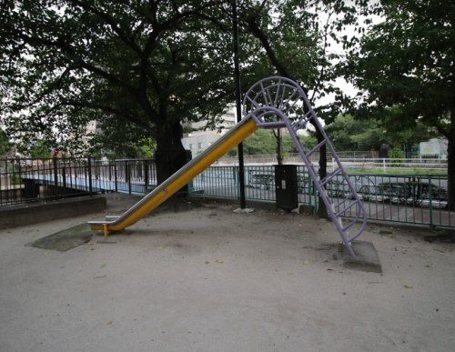 菊川橋児童遊園の画像