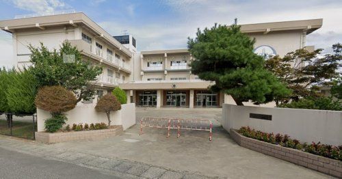 郡山市立小山田小学校の画像