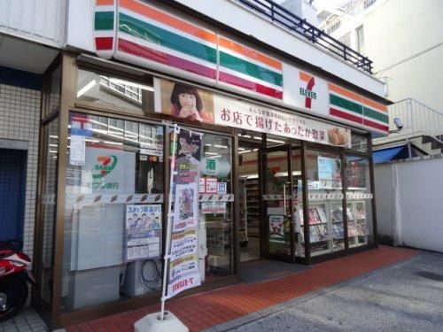 セブンイレブン 渋谷富ヶ谷2丁目店の画像