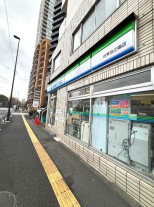 ファミリーマート 台東池之端店の画像