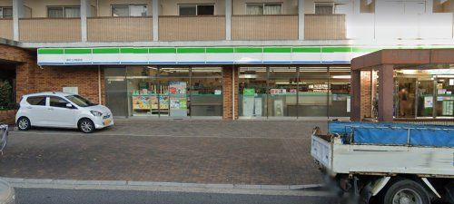 ファミリーマート 神戸上沢駅前店の画像