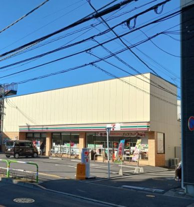 セブンイレブン 荒川東尾久6丁目店の画像