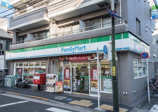 ファミリーマート 西大井四丁目店の画像