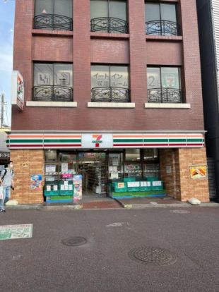 セブンイレブン 稲毛駅西口店の画像