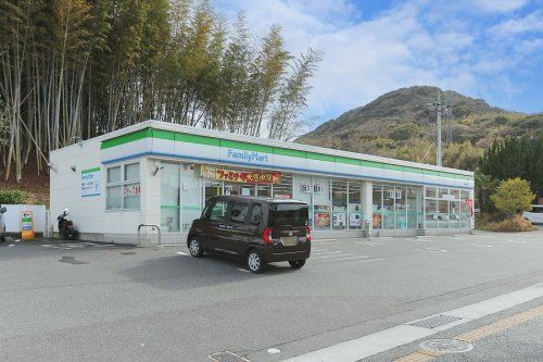 ファミリーマート 下関伊倉店の画像