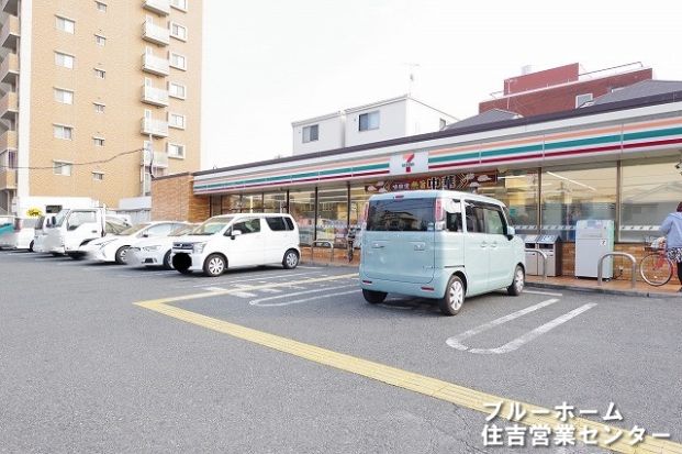 セブンイレブン 堺浅香山町3丁店の画像