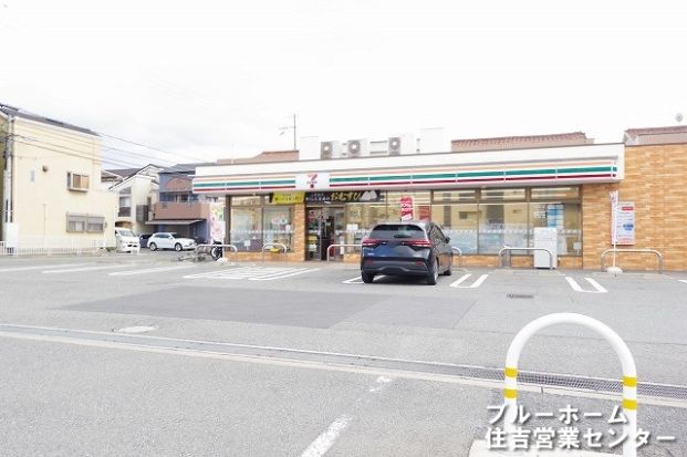 セブンイレブン 堺海山町店の画像