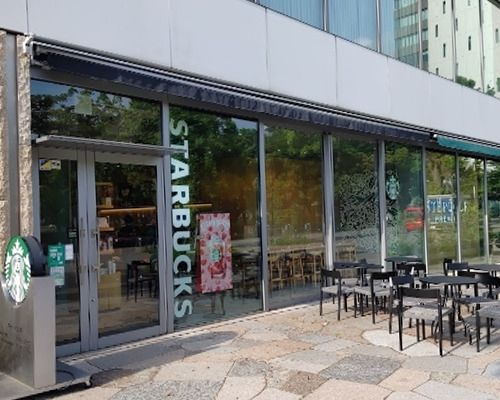 スターバックスコーヒー 中野セントラルパーク店の画像