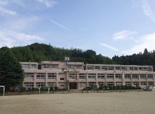 豊能町立東能勢小学校の画像