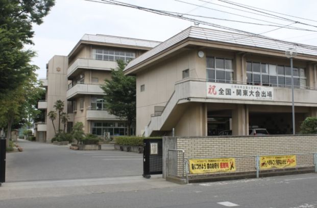 熊谷市立富士見中学校の画像