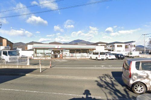 セブンイレブン 伊勢原工業団地店の画像