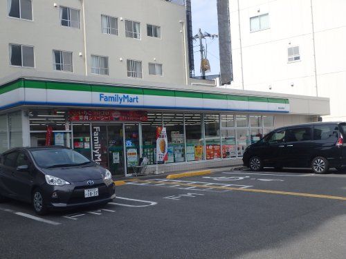 ファミリーマート 高知土居町店の画像