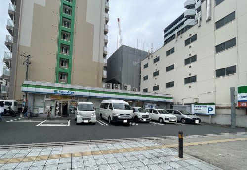 ファミリーマート 浪速塩草店の画像