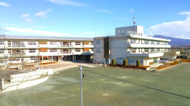 吉岡町立駒寄小学校	の画像