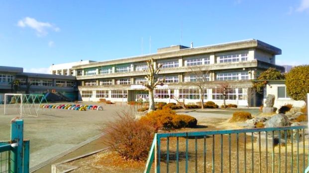 渋川市立長尾小学校	の画像