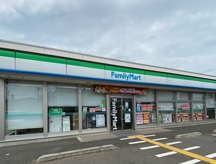 ファミリーマート ふじみ野亀久保店の画像