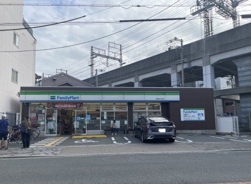 ファミリーマート 桑津五丁目店の画像