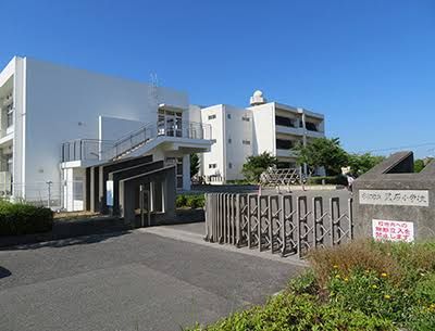 宇部市立黒石小学校の画像