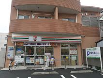 セブンイレブン 川崎高津諏訪店の画像