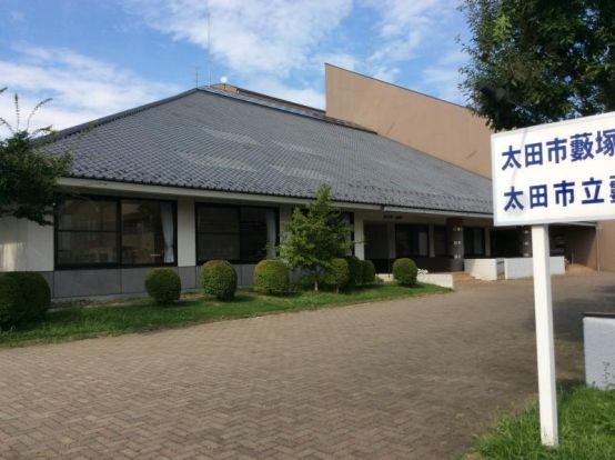太田市立藪塚本町図書館の画像