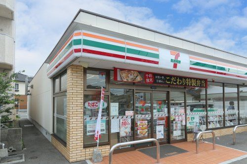 セブンイレブン 下関彦島福浦口店の画像