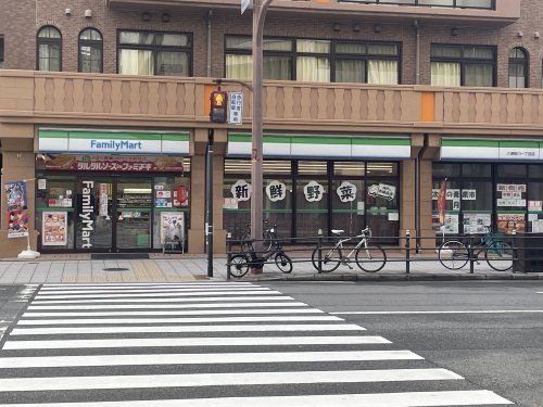 ファミリーマート 小浦桜川一丁目店の画像