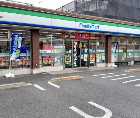 ファミリーマート 北小岩六丁目店の画像