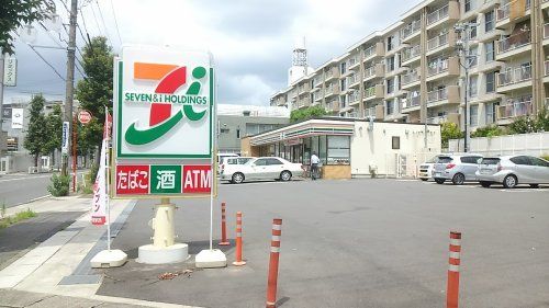 セブンイレブン名古屋社口1丁目店の画像