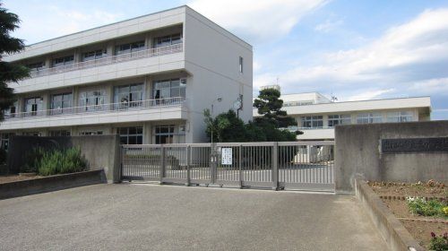 東中学校の画像