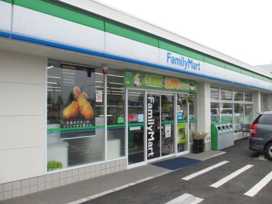 ファミリーマート 福生横田基地前店の画像