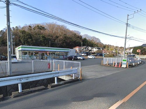 ファミリーマート二宮釜野橋店の画像