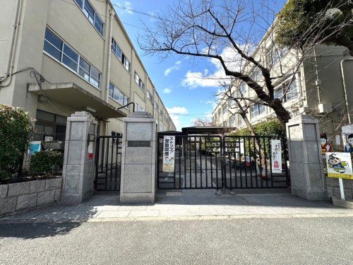 京都市立西京極小学校の画像