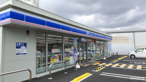 ローソン 富田林中野町店の画像