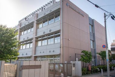 世田谷区立上北沢小学校の画像