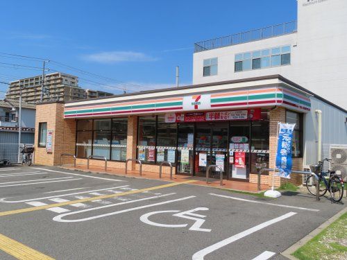 セブンイレブン 松原天美東2丁目店の画像